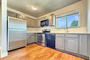 740 Edgemont Ave, Dallas, TX 75216 - Photo 1