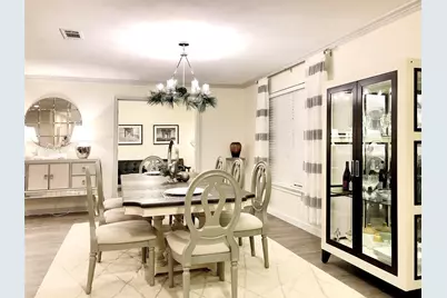 10807 Marsh Lane, Dallas, TX 75229 - Photo 12