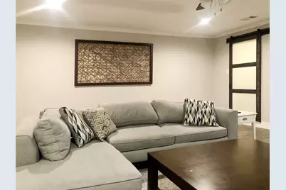 10807 Marsh Lane, Dallas, TX 75229 - Photo 16