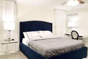 10807 Marsh Ln, Dallas, TX 75229 - Photo 18