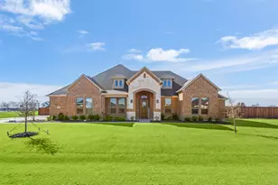 121 Muscogee Dr, Waxahachie, TX 75165 - Photo 2