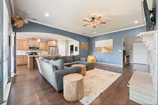 1601 Summercrest Dr, Cleburne, TX 76033 - Photo 8