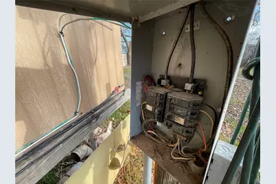 1517 Alamo Drive, Granbury, TX 76048 - Photo 12