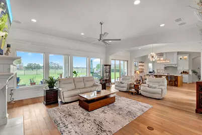 2012 Spieth Street, Granbury, TX 76048 - Photo 6