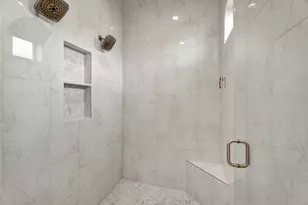 2012 Spieth St, Granbury, TX 76048 - Photo 24