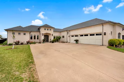 2012 Spieth Street, Granbury, TX 76048 - Photo 40