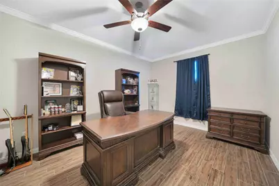 9401 Trailway Dr, Little Elm, TX 75068 - Photo 18