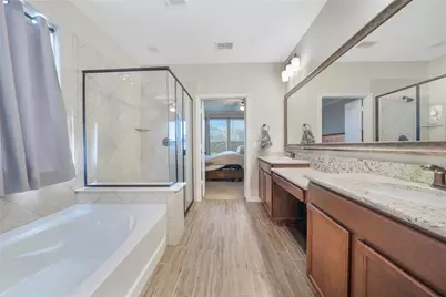 9401 Trailway Dr, Little Elm, TX 75068 - Photo 16