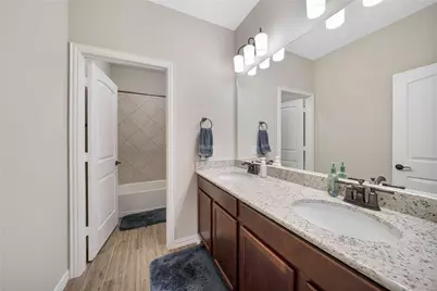 9401 Trailway Dr, Little Elm, TX 75068 - Photo 20