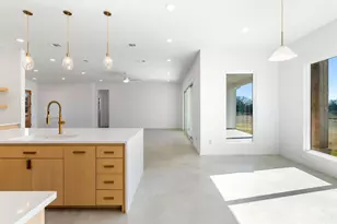 1326 Lynch Crossing Blvd, Whitesboro, TX 76273 - Photo 10