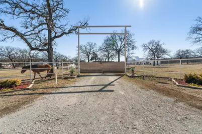 1326 Lynch Crossing Boulevard, Whitesboro, TX 76273 - Photo 30