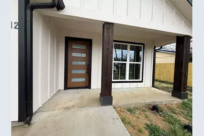 2612 W Park Row, Corsicana, TX 75110 - Photo 2