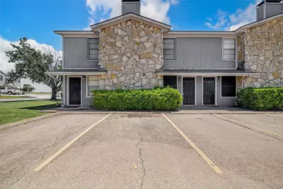 1403 Courtney Place, Cleburne, TX 76033 - Photo 8