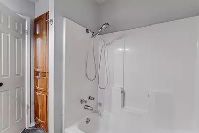 1403 Courtney Place, Cleburne, TX 76033 - Photo 24