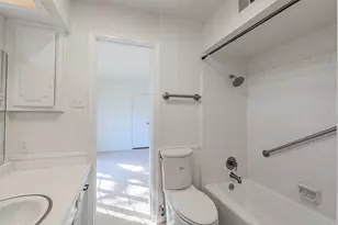 3325 Shady Hollow Ln, Dallas, TX 75233 - Photo 28