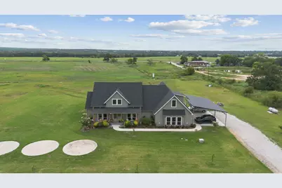 109 County Road 2696, Alvord, TX 76225 - Photo 2