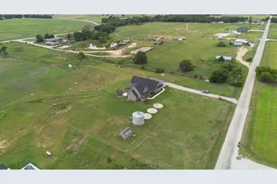 109 County Road 2696, Alvord, TX 76225 - Photo 38