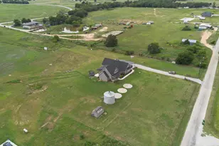 109 Co Rd 2696, Alvord, TX 76225 - Photo 38