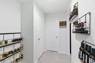 437 Falcon Wy, Azle, TX 76020 - Photo 18