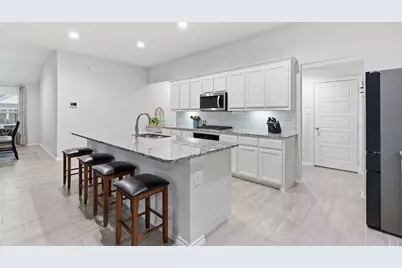 437 Falcon Way, Azle, TX 76020 - Photo 12