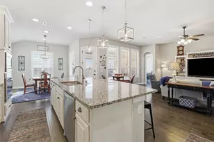 1604 Abercorn Ln, Aubrey, TX 76227 - Photo 4