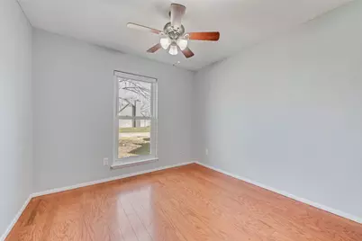 4154 Emerson Drive, Grand Prairie, TX 75052 - Photo 16