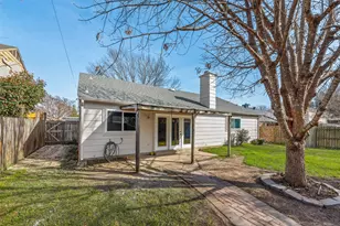 4154 Emerson Dr, Grand Prairie, TX 75052 - Photo 20