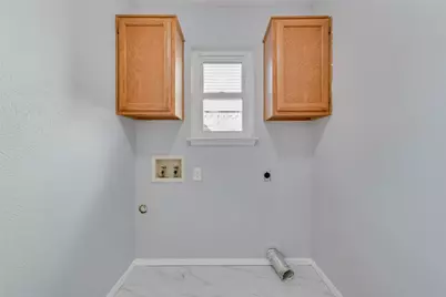 4154 Emerson Drive, Grand Prairie, TX 75052 - Photo 12