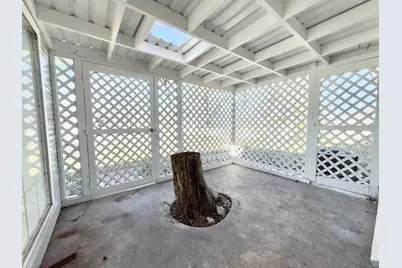 102 S Avenue Q, Clifton, TX 76634 - Photo 26