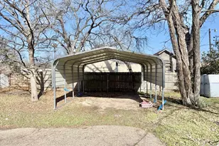 102 S Avenue Q, Clifton, TX 76634 - Photo 32