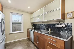 5326 Bradford Dr, Dallas, TX 75235 - Photo 10