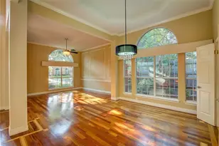 7941 Arlie Ln, North Richland Hills, TX 76182 - Photo 10