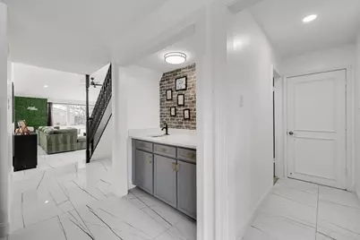 1301 N Trail Drive, Carrollton, TX 75006 - Photo 20