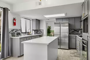 1301 N Trail Dr, Carrollton, TX 75006 - Photo 16