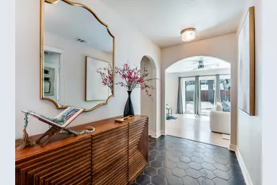 806 Knott Place, Dallas, TX 75208 - Photo 4