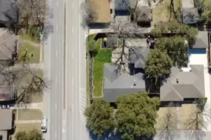 806 Knott Pl, Dallas, TX 75208 - Photo 32