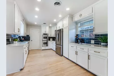 806 Knott Place, Dallas, TX 75208 - Photo 10