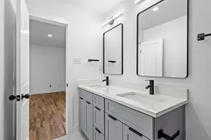 3542 Chellen Dr, Farmers Branch, TX 75234 - Photo 24