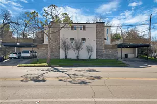 2303 Park Hill Dr, Fort Worth, TX 76110 - Photo 30