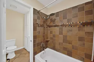 2303 Park Hill Dr, Fort Worth, TX 76110 - Photo 20