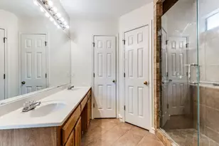 8220 Saddlebrook Dr, Benbrook, TX 76116 - Photo 18