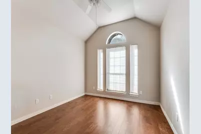 8220 Saddlebrook Drive, Benbrook, TX 76116 - Photo 20