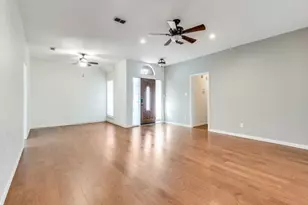 8220 Saddlebrook Dr, Benbrook, TX 76116 - Photo 4