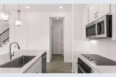 633 Blue Ridge Drive, Mansfield, TX 76063 - Photo 6