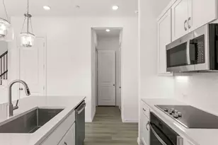 633 Blue Rdg Dr, Mansfield, TX 76063 - Photo 6