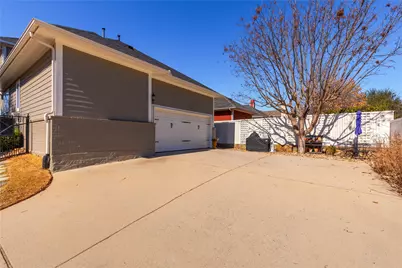 2500 Addison Street, McKinney, TX 75071 - Photo 24