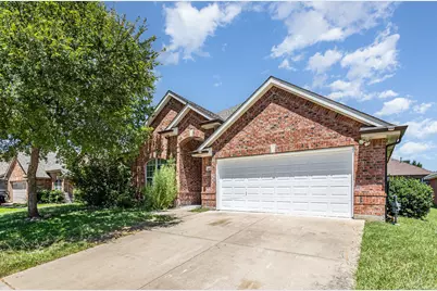 601 Valencia Drive, Arlington, TX 76002 - Photo 2