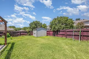 601 Valencia Dr, Arlington, TX 76002 - Photo 26