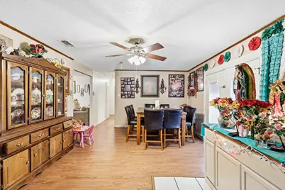 1634 Camara Court, Grand Prairie, TX 75051 - Photo 10