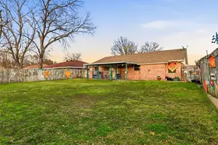 1634 Camara Ct, Grand Prairie, TX 75051 - Photo 26